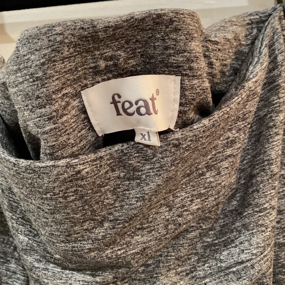 FEAT blanket blend move shorts - XL EUC - Picture 5 of 11